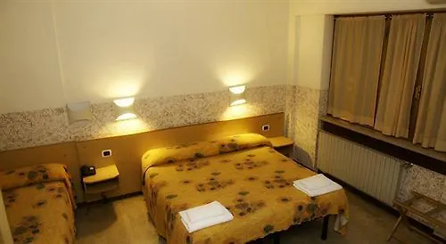 Hotel Nettuno Milan