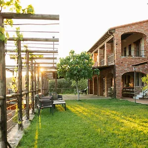  Vakantieboerderij La Burlanda Italië