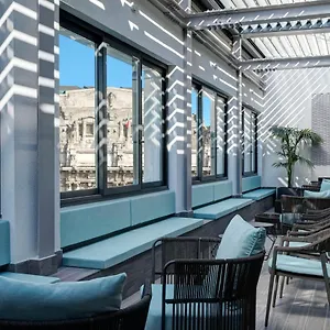 Hotel Iq, Milaan