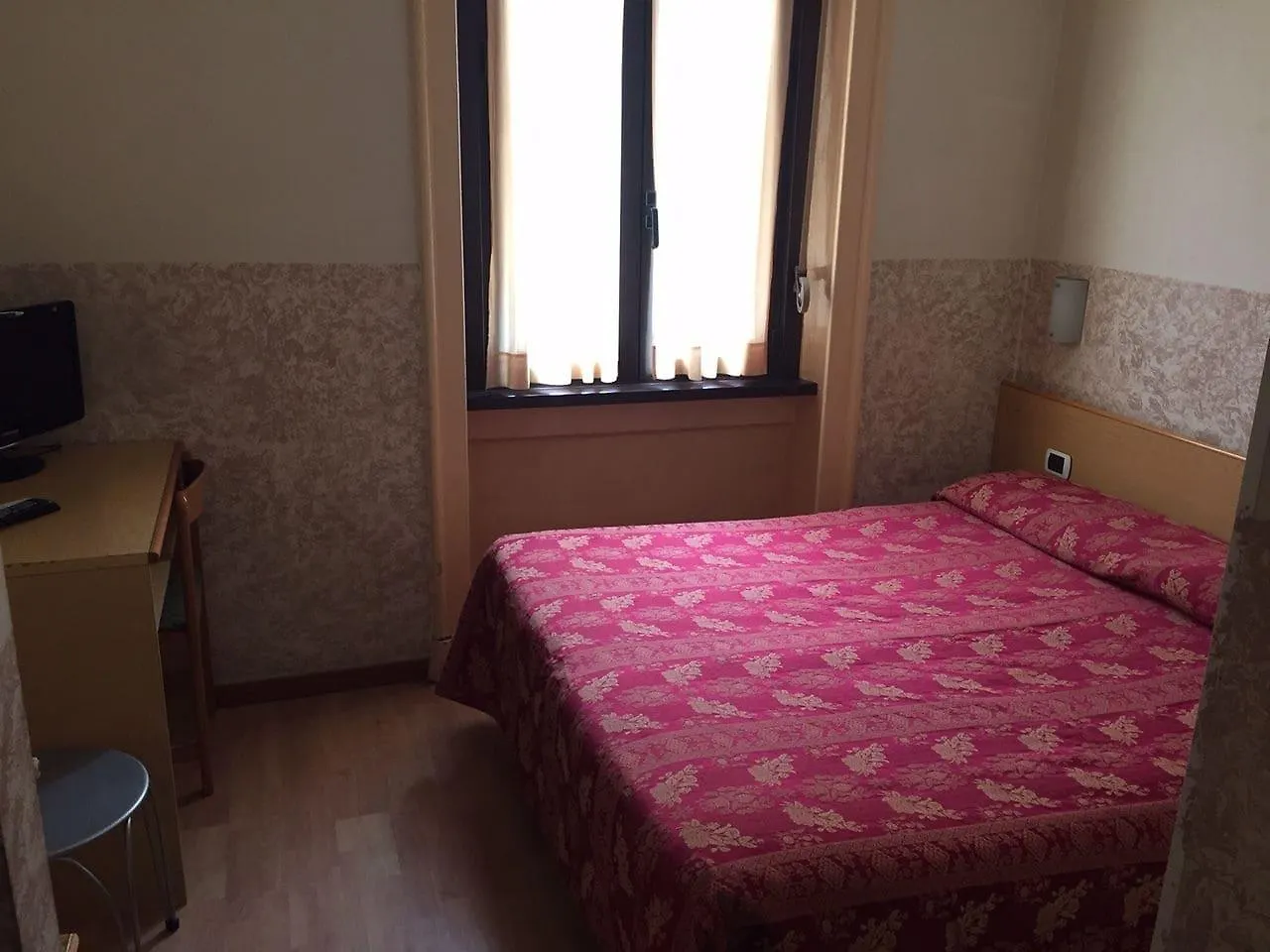 Hotel Nettuno Milan Italy