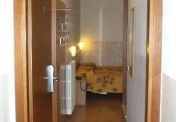 Hotel Nettuno Mailand 0*,  Italien